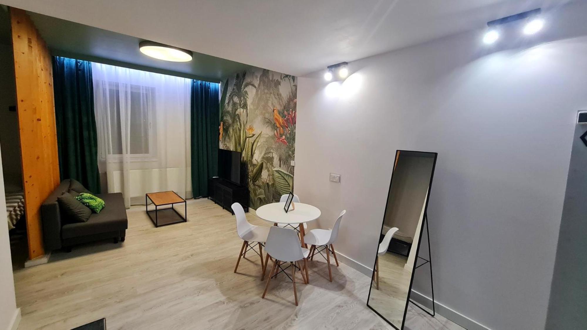 Apartment Quiet Street 11/2E 오시비엥침 외부 사진